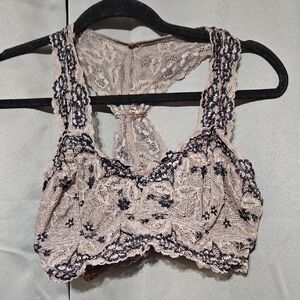 Daytrip Lace Bralette in Taupe